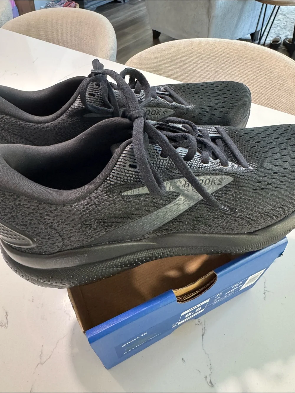Brooks Ghost 16 All-Black Running Shoes Men’s Size 8.5